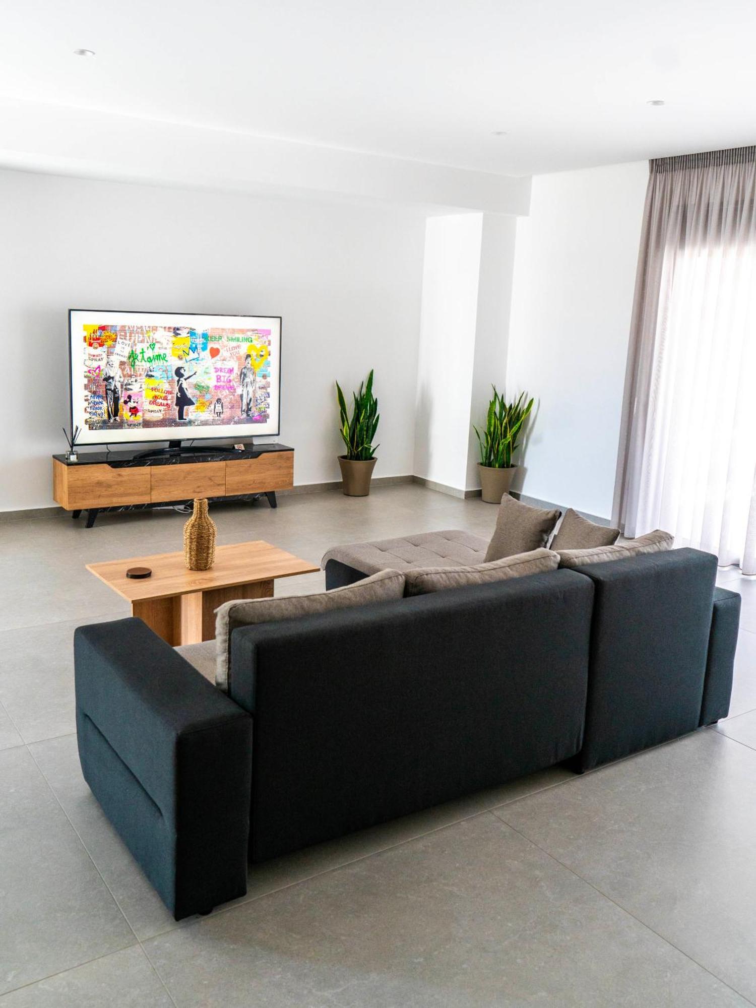 White Luxury Apartment Tríkala المظهر الخارجي الصورة